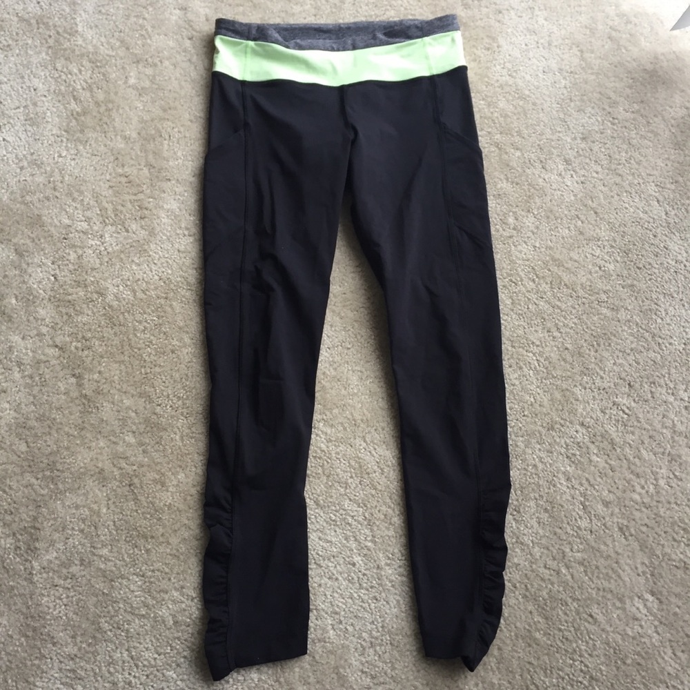 Lululemon Speed Tight III Mesh - Picture 3 of 5